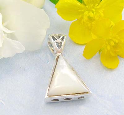 Discount custom high polished silver jewelry  sterling silver pendant with triangle and seashell        