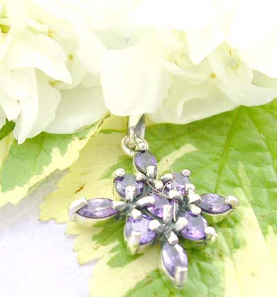 Online pendant store shopping purple cz forming in flower pattern design with 925 sterling silver pendant