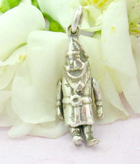 Shopping jewelry gift online sterling silver pendant with moveable shinning santa clauz          